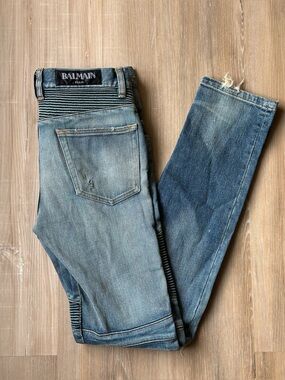 Balmain Paris Distressed Biker Moto Jeans Men’s Light Wash Zip Pocket Denim 29